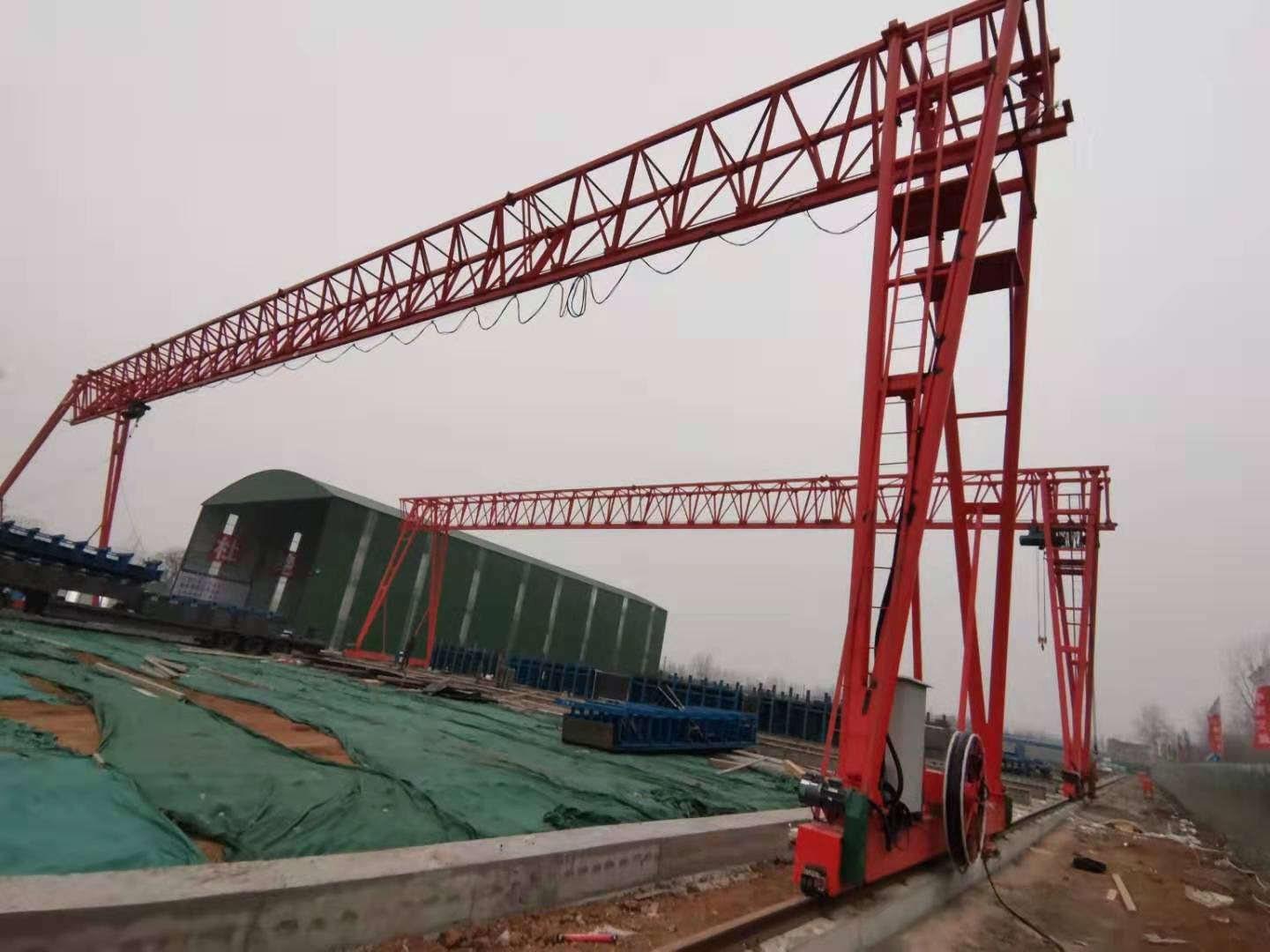 中国交建基础建设集团，310国道改扩建洛阳新安段，ME90+90/10t-43m-9m一台，MH10t-43m-9m-2台，MH5t-22m-9m-1台