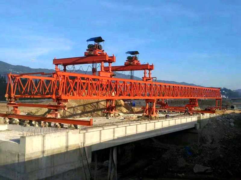 高速公路架桥机使用步骤
