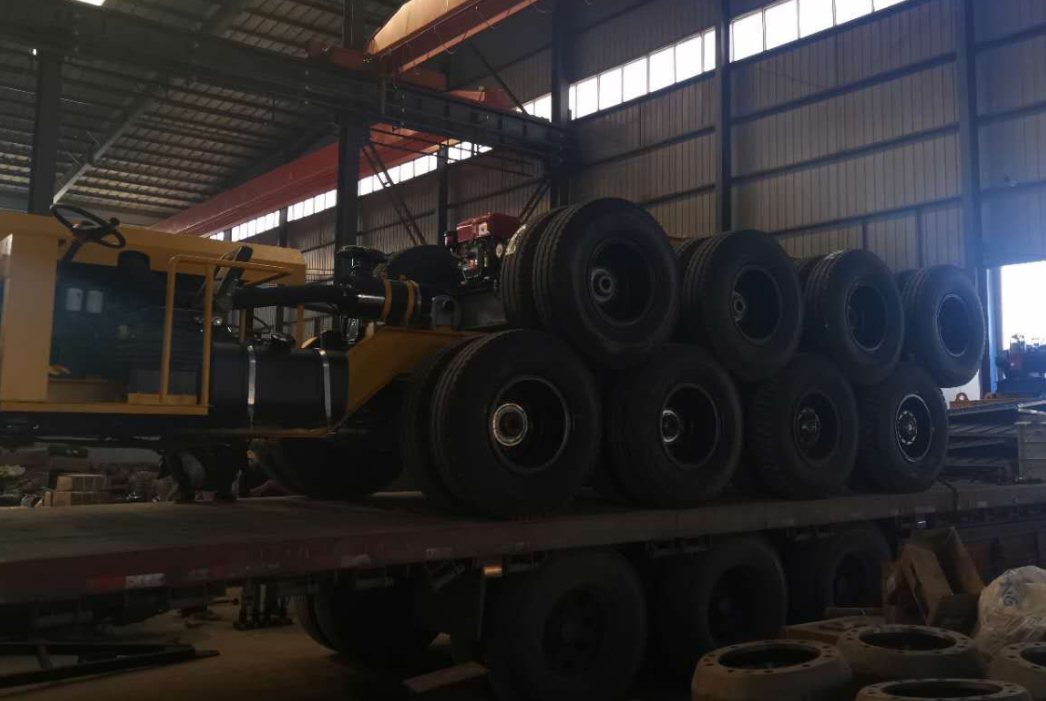 陕西咸阳两台PBC200T运梁车生产车间视频