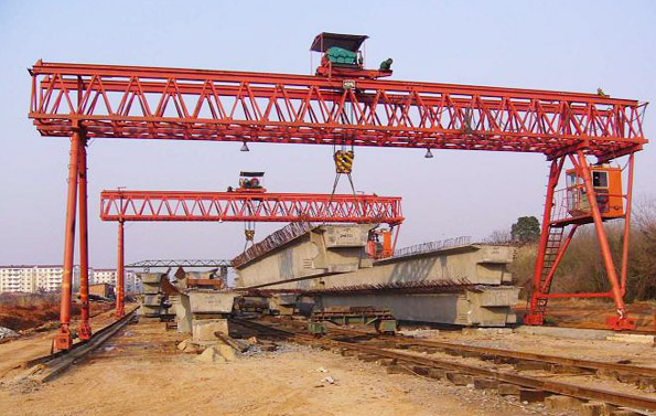 二手龙门吊零件修换时考虑到哪些要素?