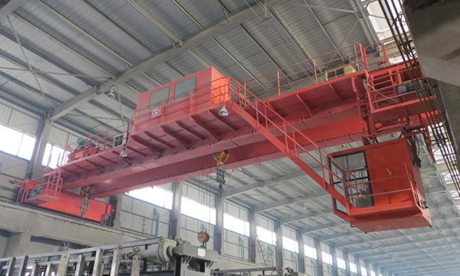 双梁桥式起重机的接触线作用