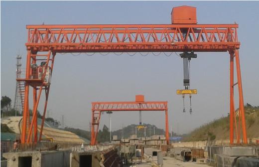 MG95/10t-33m-10m门机在开动前要注意什么?