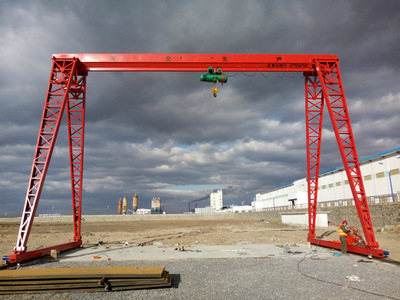 龙门吊设计厂家给您介绍一下MHGY10吨上包下花葫芦龙门​具有的特点