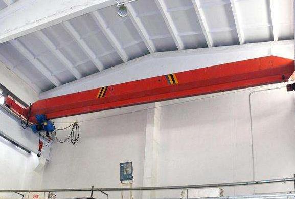 单梁起重机实际操作以前一定要查验各种各样起重吊具