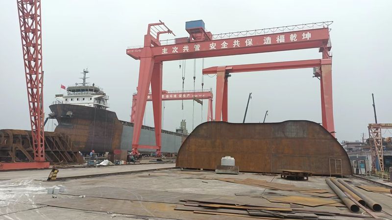 MG80T-32T全包箱造船龙门吊